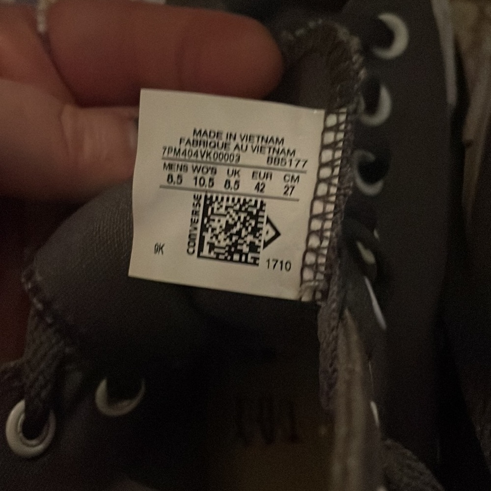 Converse - Picture 11 of 11